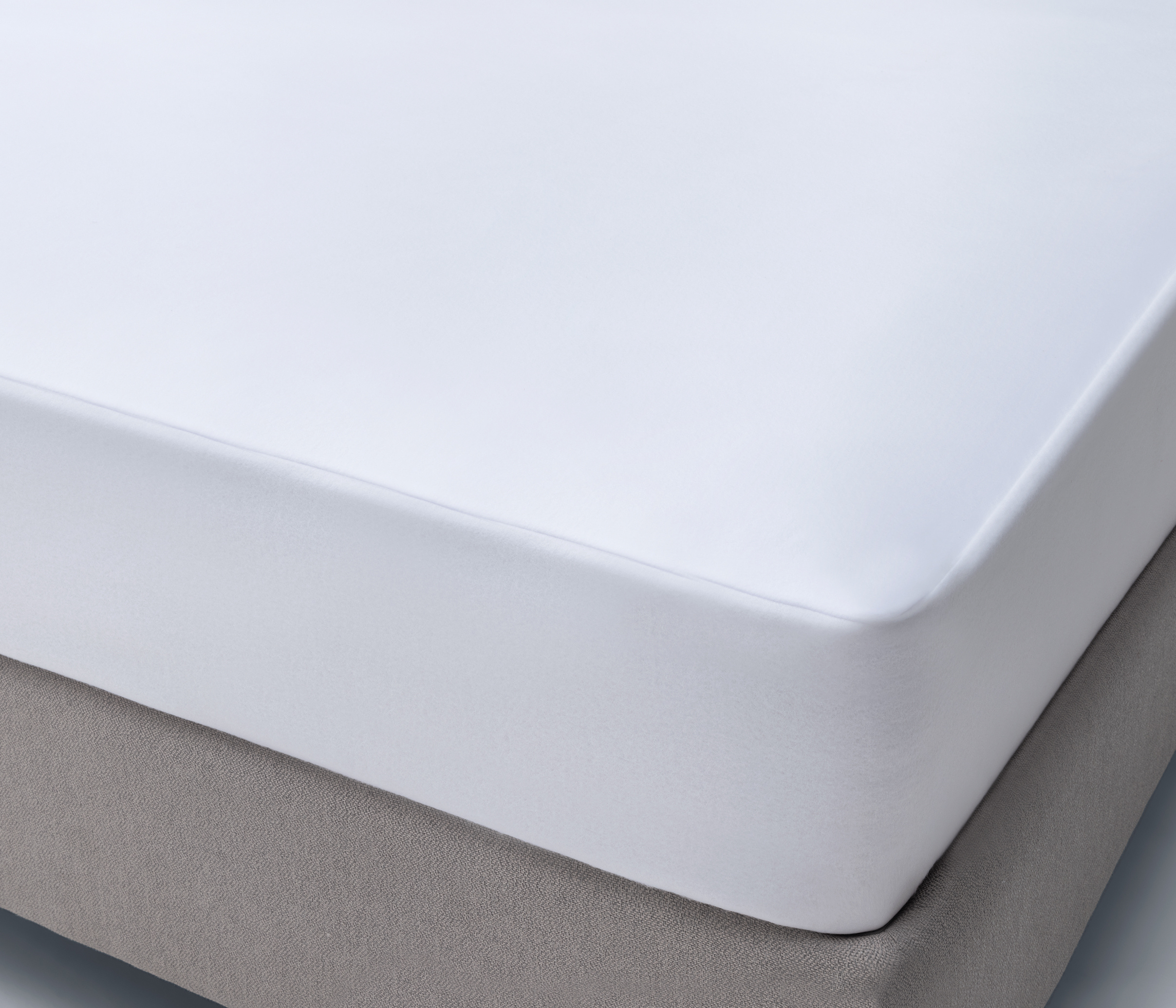 080X190 Microfit Fitted Mattress Protector